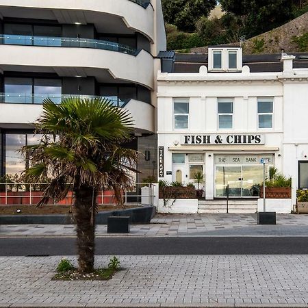 Sandybanks Loft - Penthouse Seaview Apartment On Promenade, Torquay Exterior photo