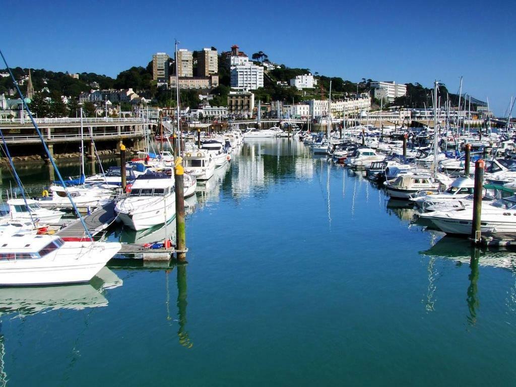 Sandybanks Loft - Penthouse Seaview Apartment On Promenade, Torquay Exterior photo